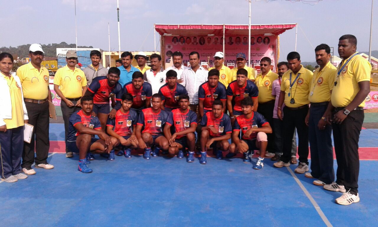 ಚಿಕ್ಕಮಗಳೂರು: ಪ್ರೊ-ಕಬಡ್ಡಿ ಲೀಗ್-2016 ಹೊನಲು ಬೆಳಕಿನ ಪಂದ್ಯಾವಳಿ